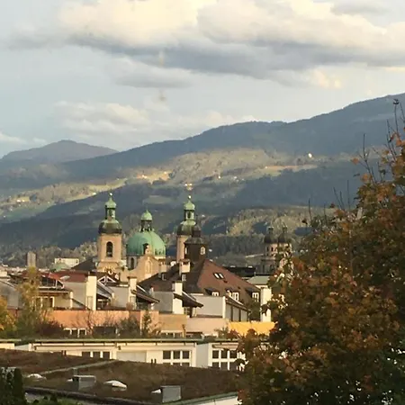 Marwa - Eine Ruheoase Im Grunen Mit Stadtblick * İnnsbruck